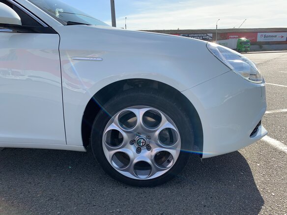 2012 Alfa Romeo Giulietta III, белый - вид 13