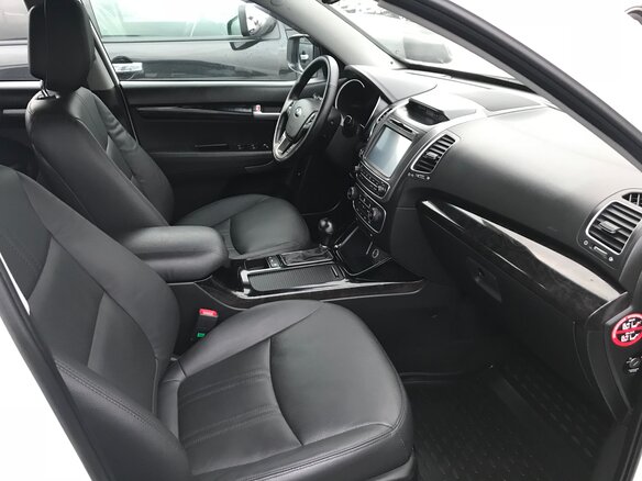 2014 Kia Sorento II Рестайлинг, белый - вид 10
