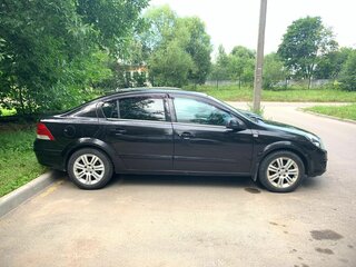 2010 Opel Astra H Рестайлинг, чёрный, 475000 рублей, вид 3