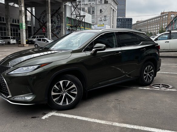 2021 Lexus RX 300 IV Рестайлинг, зелёный, 5600000 рублей