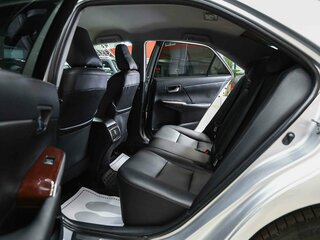 2012 Toyota Camry VII (XV50), серебристый, 1390000 рублей, вид 5