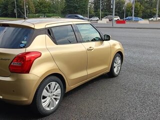 2017 Suzuki Swift V, золотистый, 750000 рублей, вид 3