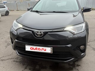 2017 Toyota RAV4 IV (XA40) Рестайлинг, чёрный, 2100000 рублей, вид 2