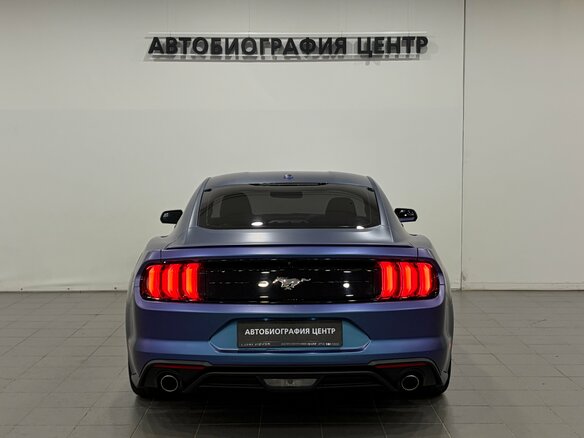2019 Ford Mustang VI Рестайлинг, серый, 2090000 рублей - вид 6