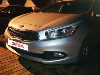 2013 Kia Ceed II, серебристый, 999999 рублей, вид 4