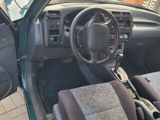 1994 Toyota RAV4 I (XA10), зелёный, 1000000 рублей, вид 5