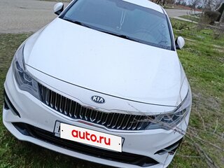 2018 Kia Optima IV Рестайлинг, белый, 1880000 рублей, вид 2