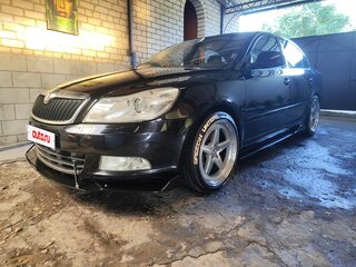 2011 Skoda Octavia II (A5) Рестайлинг, чёрный, 1180000 рублей, вид 5