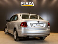 2017 Volkswagen Polo V Рестайлинг, серебристый - вид 2
