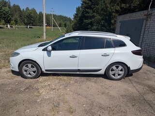 2010 Renault Megane III, белый, 550000 рублей, вид 2