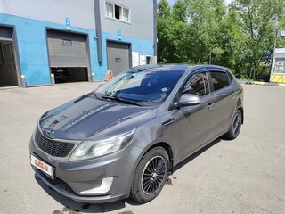 2012 Kia Rio 5-speed III, серый, 910000 рублей, вид 1