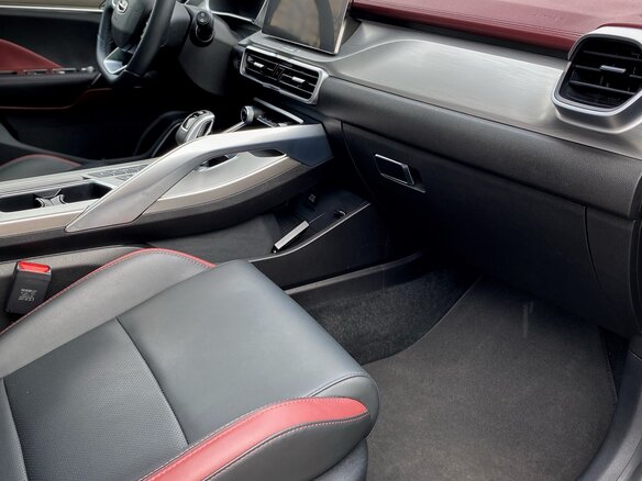 2021 Geely Coolray I, серый, 2119128 рублей - вид 11