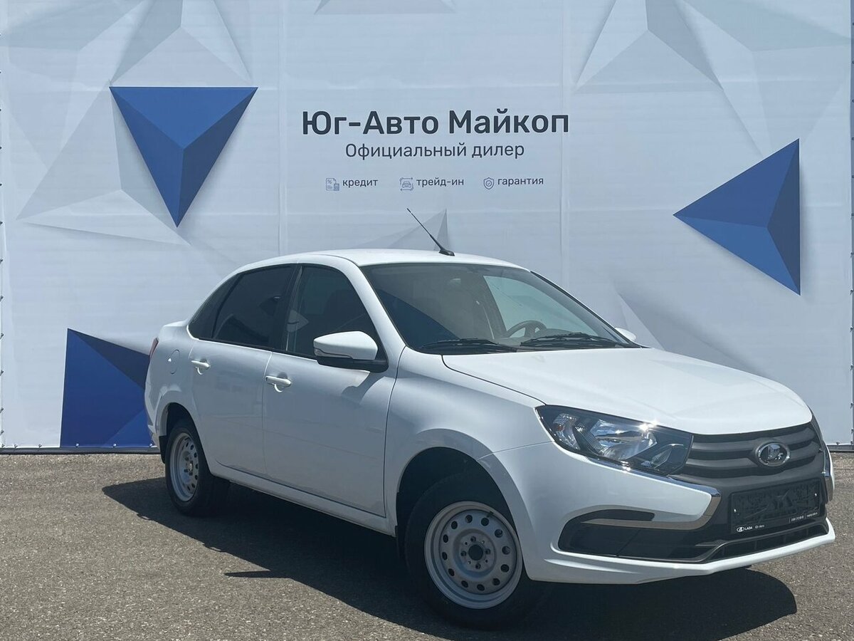 Открыть фотографии: Lada (ВАЗ) Granta I Рестайлинг