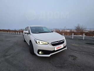 2021 Subaru Impreza V Рестайлинг, белый, 1630000 рублей, вид 4