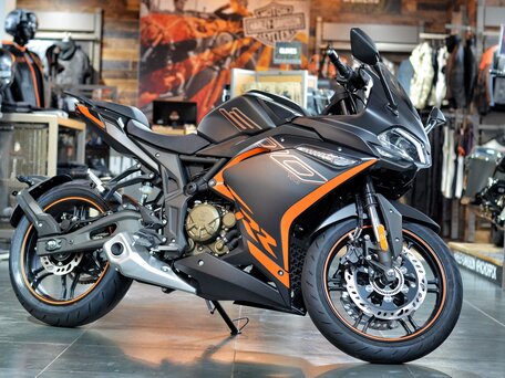 2026 Voge 300RR, чёрный, 368000 рублей, вид 4
