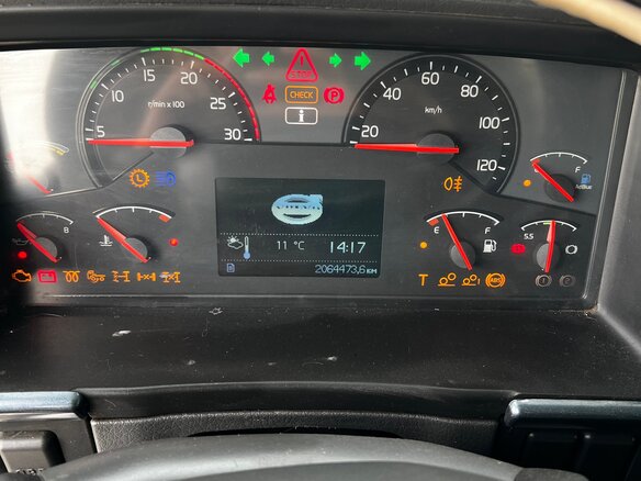 2013 Volvo FH, белый, 4800000 рублей - вид 15