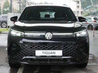 2026 Volkswagen Tiguan L Pro III (China Market), чёрный, 4900000 рублей, вид 3