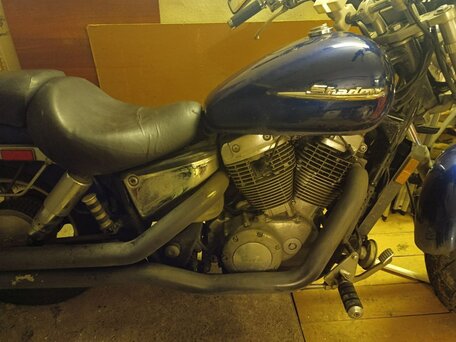 2004 Honda VT 1100, синий, 415000 рублей, вид 4
