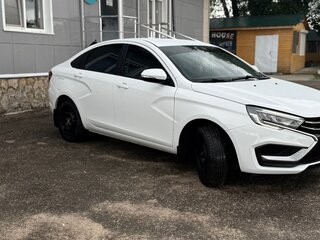 2024 Lada (ВАЗ) Vesta I Рестайлинг (NG), белый, 1390000 рублей, вид 2