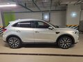 2023 Hongqi HS5 I, золотистый, 2850000 рублей - вид 1