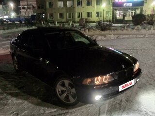 2002 BMW 5 серии 525i IV (E39) Рестайлинг, чёрный, 700000 рублей, вид 2