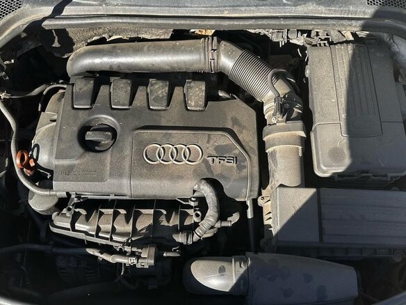 2010 Audi A3 II (8P) Рестайлинг 2, белый, 900000 рублей - вид 26