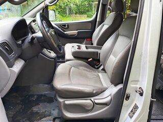 2008 Hyundai Grand Starex I, серый, 1080000 рублей, вид 5