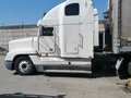 2002 Freightliner FLD, белый, 300000 рублей - вид 2