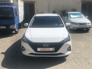 2021 Hyundai Solaris II Рестайлинг, белый, 1200000 рублей, вид 1