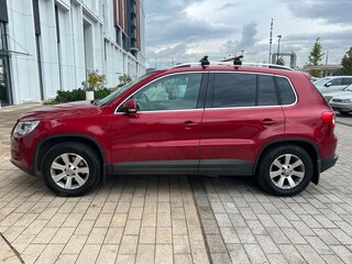 2010 Volkswagen Tiguan I, красный, 1150000 рублей, вид 2