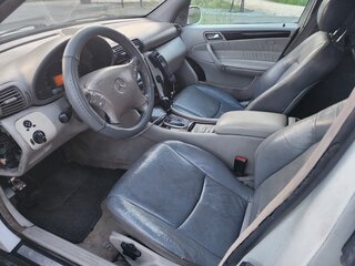 2001 Mercedes-Benz C-Класс 320 II (W203), золотистый, 450000 рублей, вид 5