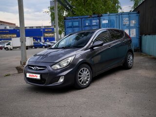 2013 Hyundai Solaris I, серый, 450000 рублей, вид 5