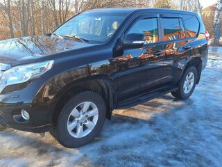 2015 Toyota Land Cruiser Prado 150 Series Рестайлинг 1, чёрный, 4500000 рублей, вид 1