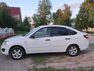 2015 Lada (ВАЗ) Granta I, белый, 550000 рублей, вид 3
