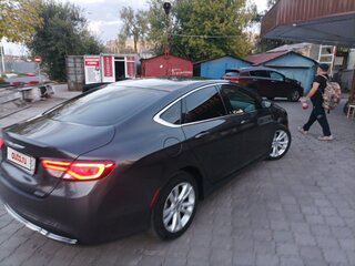 2015 Chrysler 200 II, серый, 1500000 рублей, вид 2