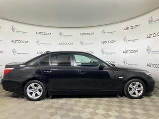 2009 BMW 5 серии 520i V (E60/E61) Рестайлинг, чёрный, 1065500 рублей, вид 4