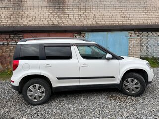 2014 Skoda Yeti I Рестайлинг, белый, 870000 рублей, вид 2