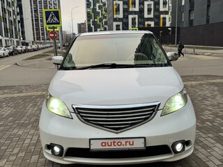 2004 Honda Elysion I, белый, 1100000 рублей, вид 4