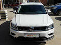 2018 Volkswagen Tiguan II, белый - вид 2