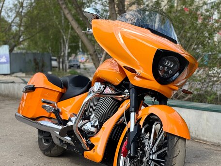 2016 Victory Magnum, оранжевый, 1100000 рублей, вид 3