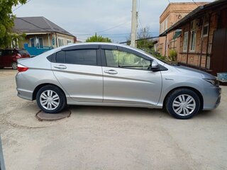 2018 Honda Grace I Рестайлинг, серый, 1450001 рублей, вид 3