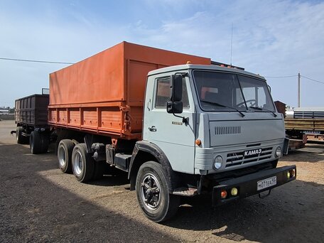 1992 КамАЗ 55102, серый, 1300000 рублей, вид 3
