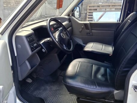 2002 Volkswagen Transporter, белый, 1050000 рублей, вид 5