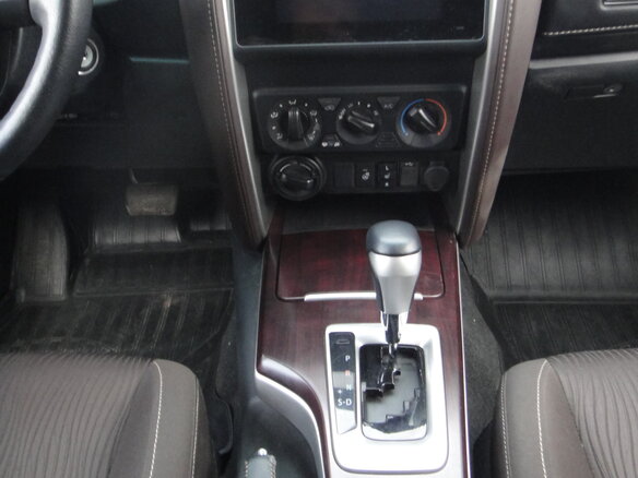 2018 Toyota Fortuner II, коричневый, 3100000 рублей - вид 14