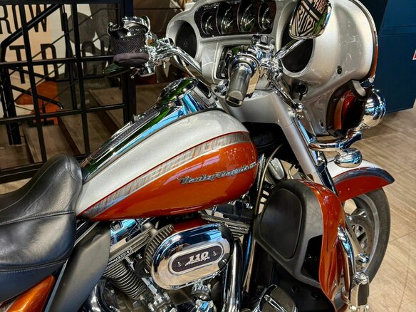 2014 Harley-Davidson CVO Limited, оранжевый, 1890000 рублей - вид 5