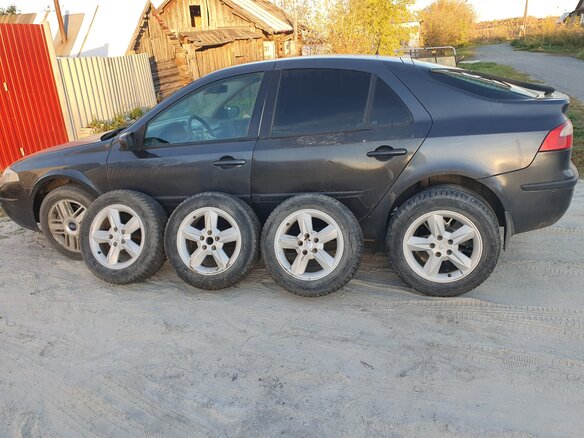 2001 Renault Laguna II, серый, 120000 рублей - вид 3