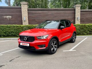 2021 Volvo XC40 I, красный, 3240000 рублей, вид 1