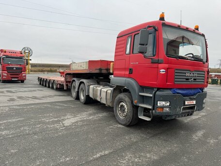 2008 MAN TGA, красный, 12300000 рублей, вид 1