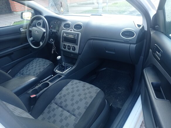 2006 Ford Focus II, белый, 300000 рублей - вид 5