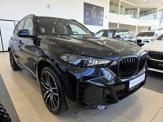 2026 BMW X5 40d IV (G05/G18) Рестайлинг, чёрный, 16650000 рублей, вид 3